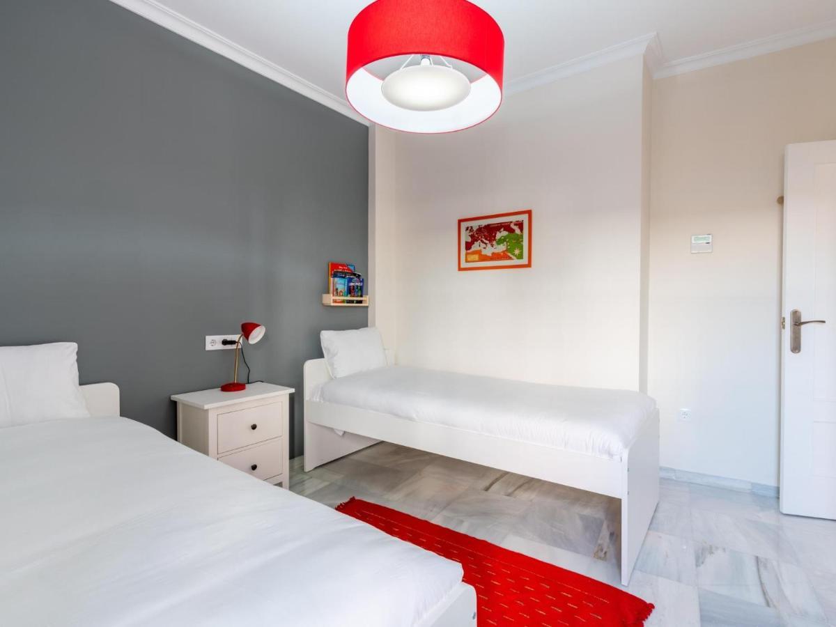 Holi-Rent Penthouse Penuelas Séville Extérieur photo